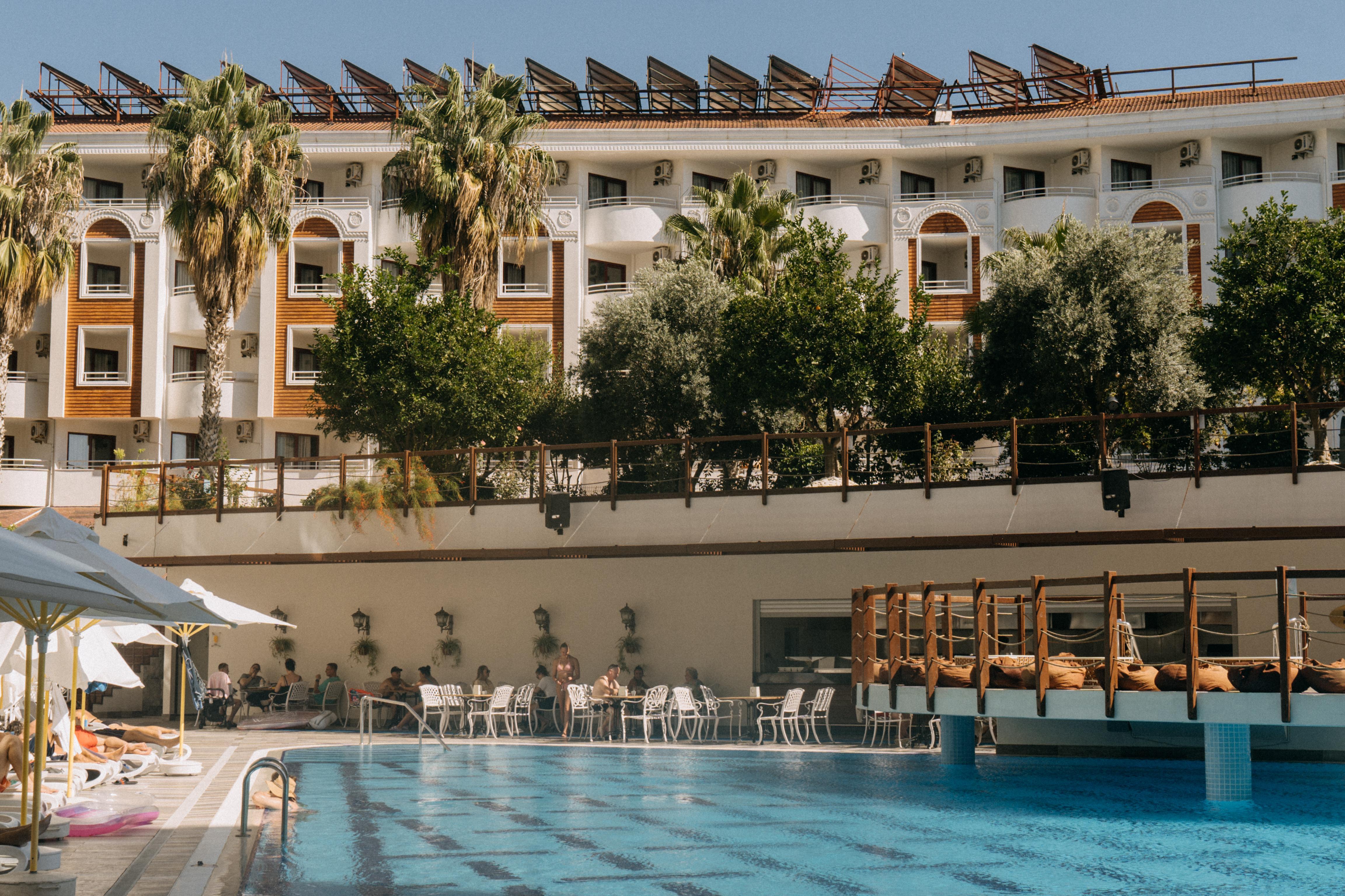 Castival Hotel 시데 외부 사진
